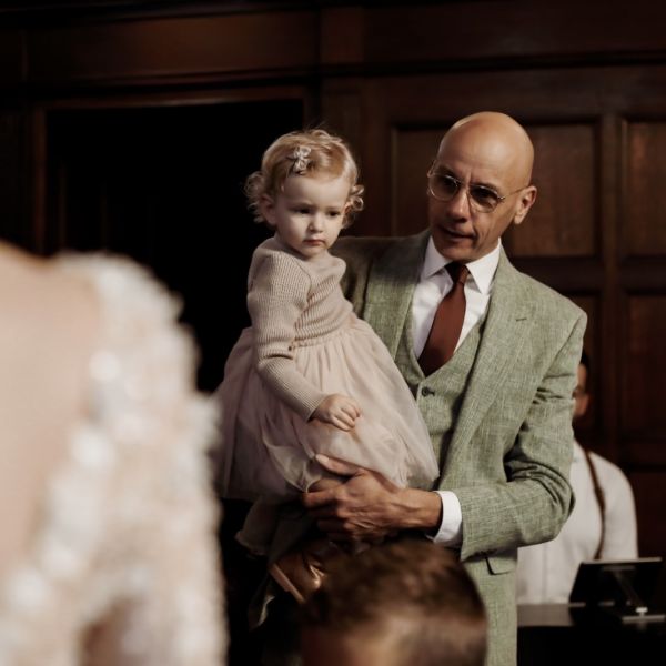 Samen kijken hoe papa en mama het doen #kindermagneet